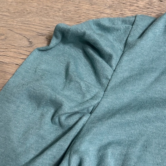 LAST CHANCE |Teal Long-Sleeve Pullover - Picture 4 of 6